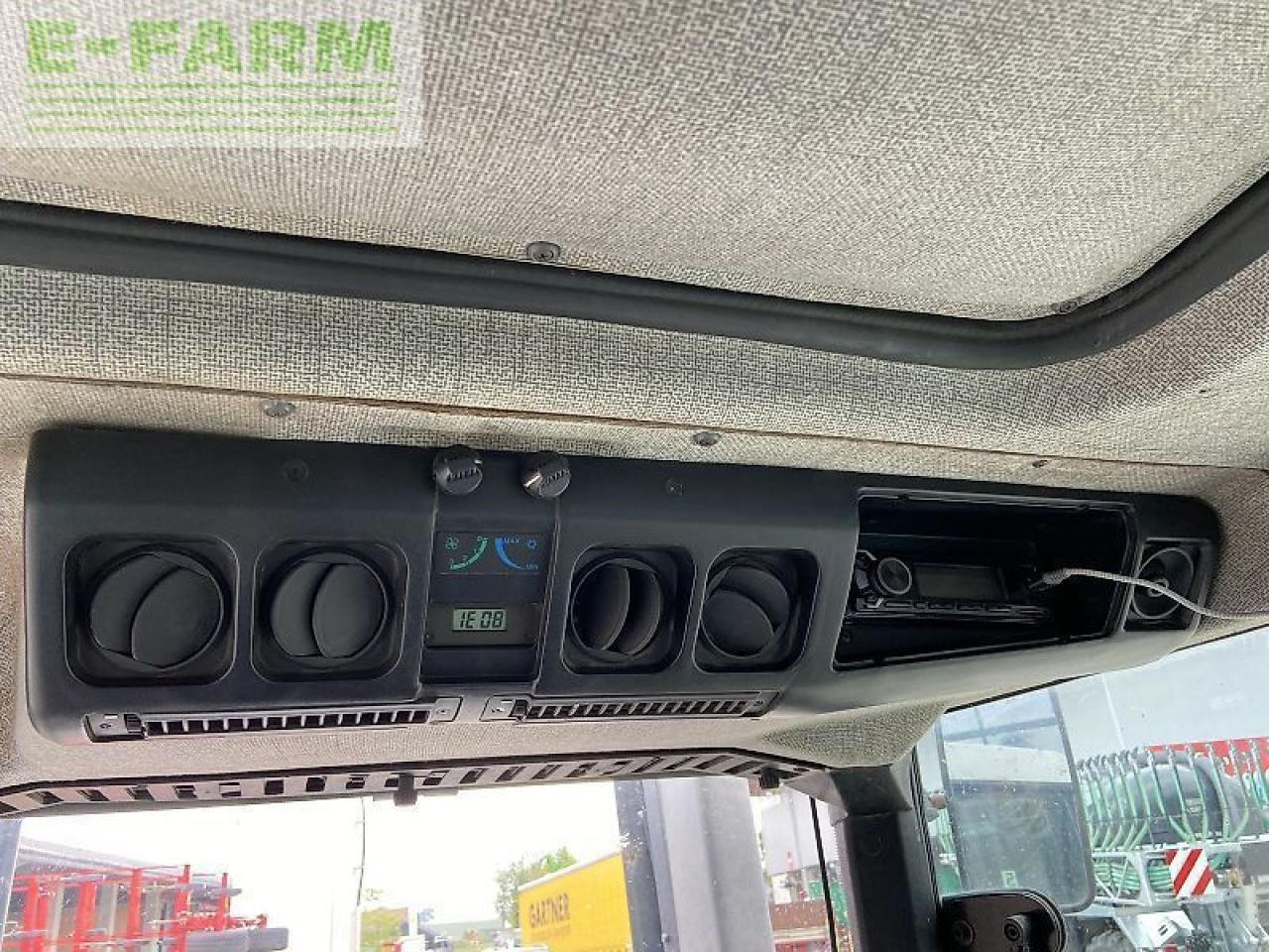 Farm tractor Lamborghini 1050 vdt: picture 12
