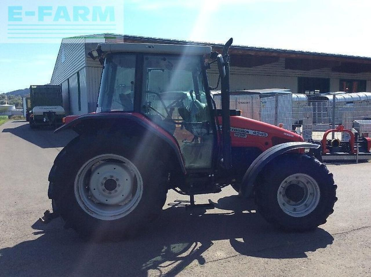 Massey Ferguson 4345 - Farm tractor: picture 5 Massey Ferguson 4345 - Farm tractor: picture 5