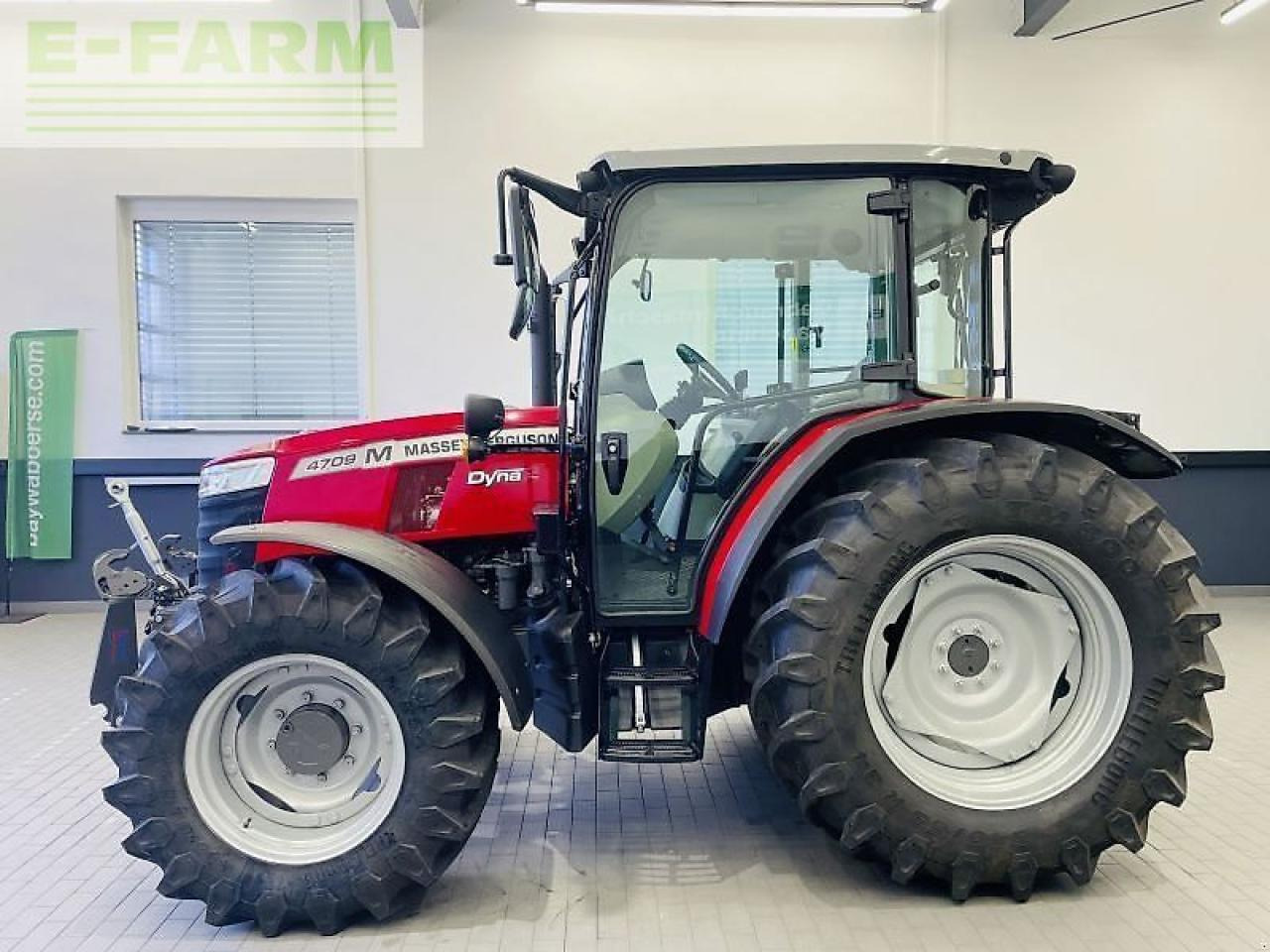 Farm tractor Massey Ferguson 4709 m dyna-2 essential: picture 9 Farm tractor Massey Ferguson 4709 m dyna-2 essential: picture 9