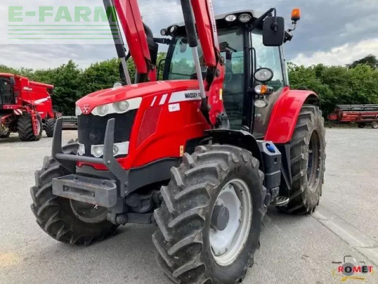 Massey Ferguson 6713 s d6 ef - Farm tractor: picture 1 Massey Ferguson 6713 s d6 ef - Farm tractor: picture 1