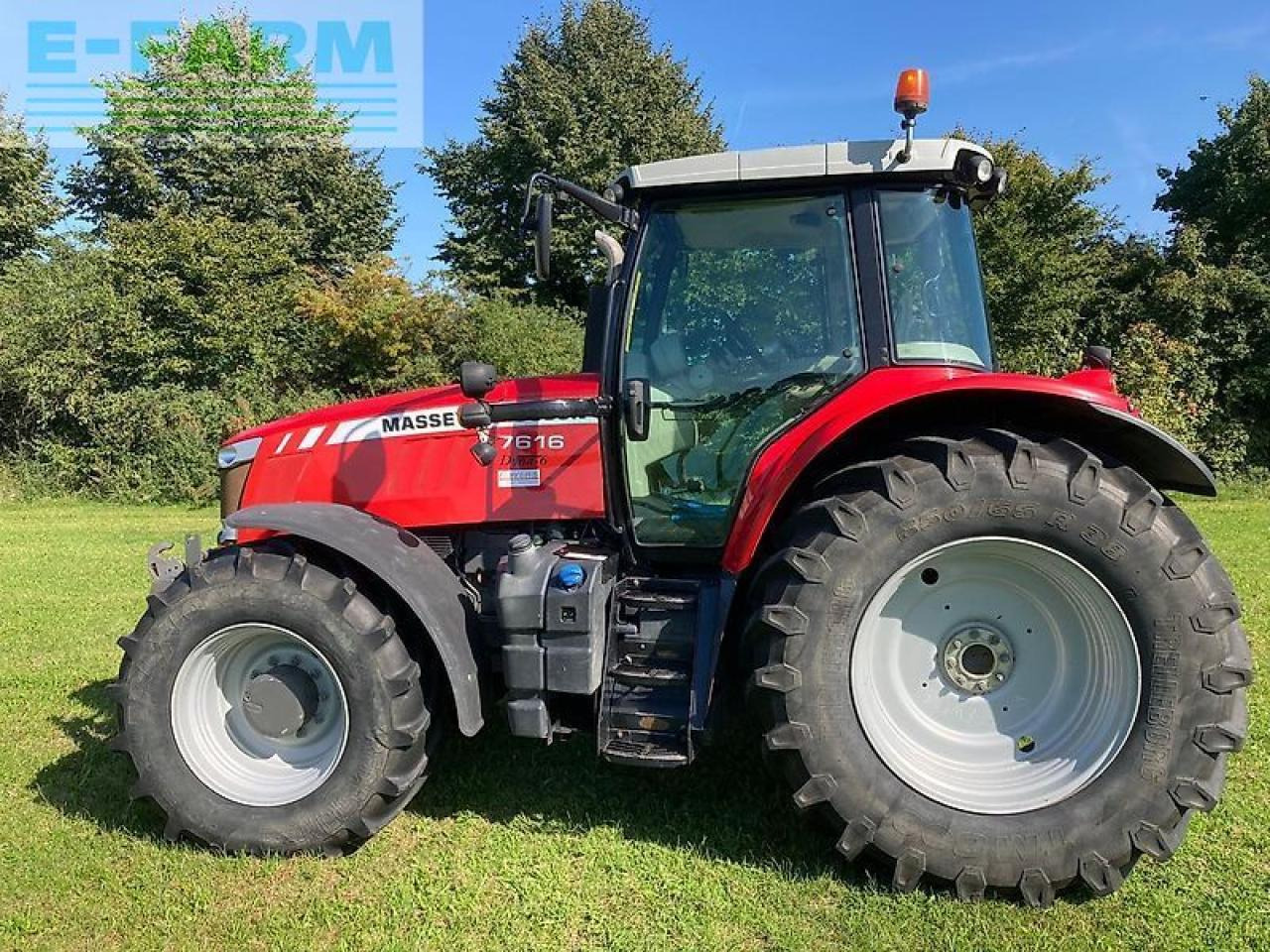 Massey Ferguson 7616 dyna-6 - Farm tractor: picture 2 Massey Ferguson 7616 dyna-6 - Farm tractor: picture 2