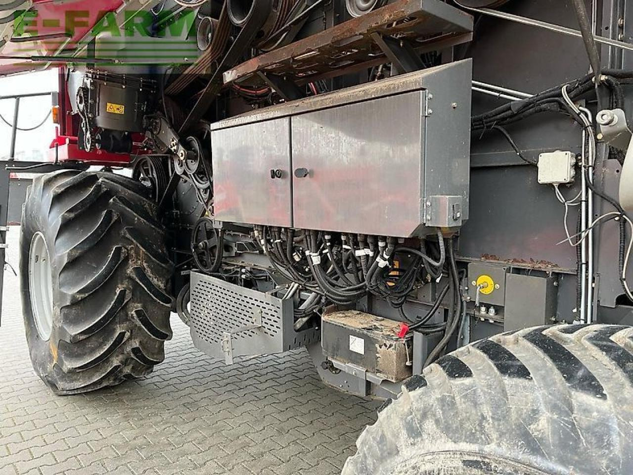 Combine harvester Massey Ferguson 9280: picture 13