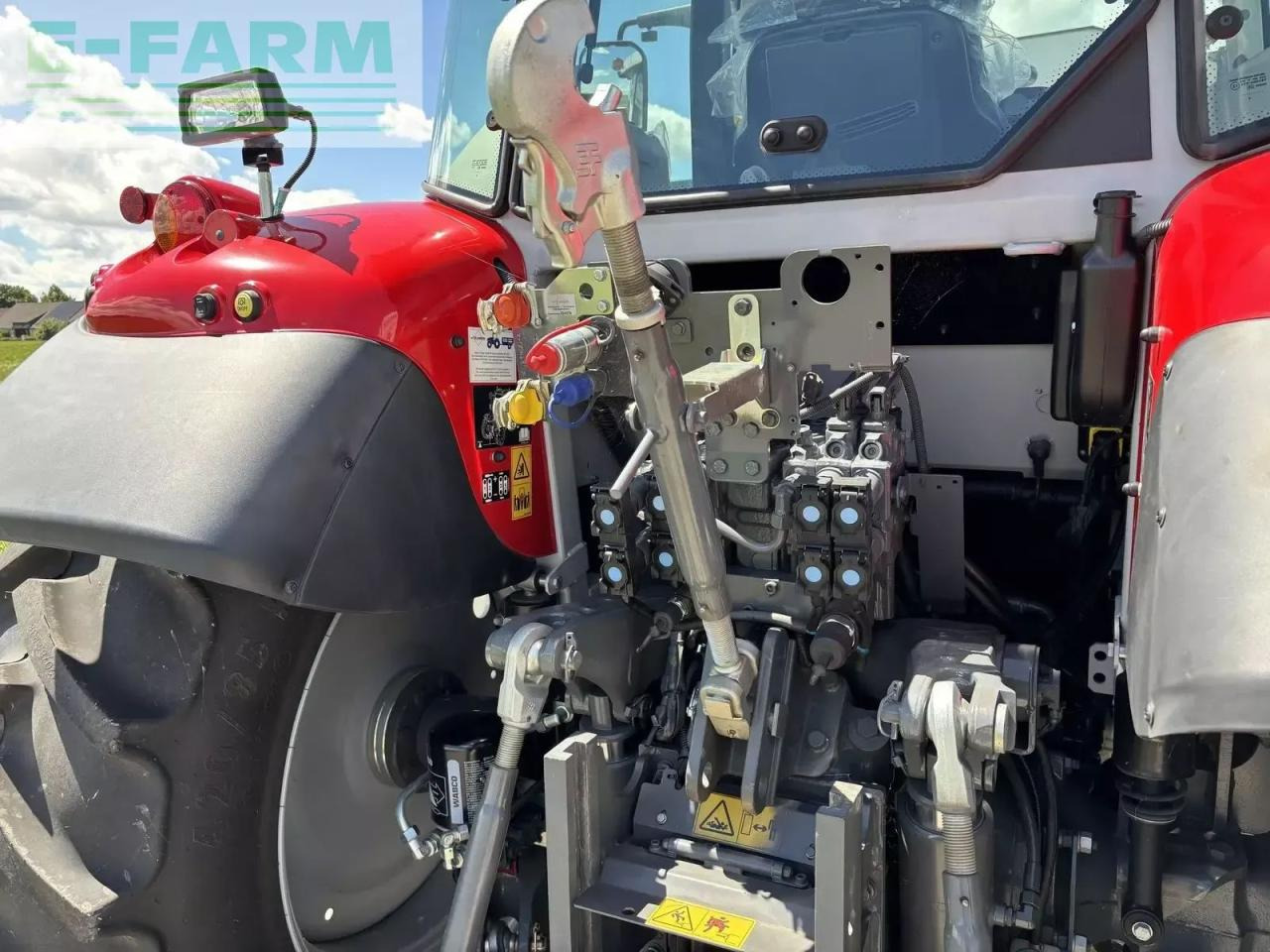 Farm tractor Massey Ferguson mf 5s.115 dyna-6 efficient Efficient: picture 16