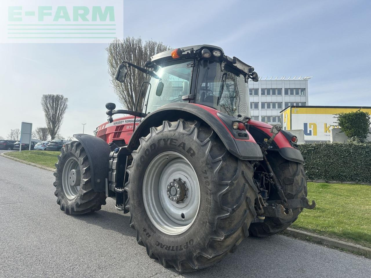 Farm tractor Massey Ferguson mf 8737: picture 6