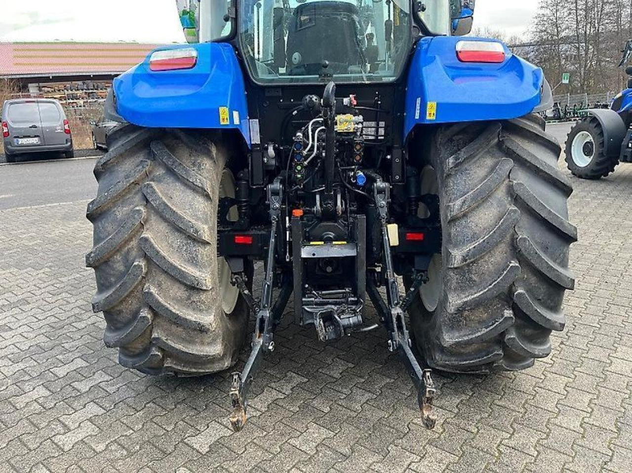 New Holland t 5.120 ec EC - Farm tractor: picture 5 New Holland t 5.120 ec EC - Farm tractor: picture 5