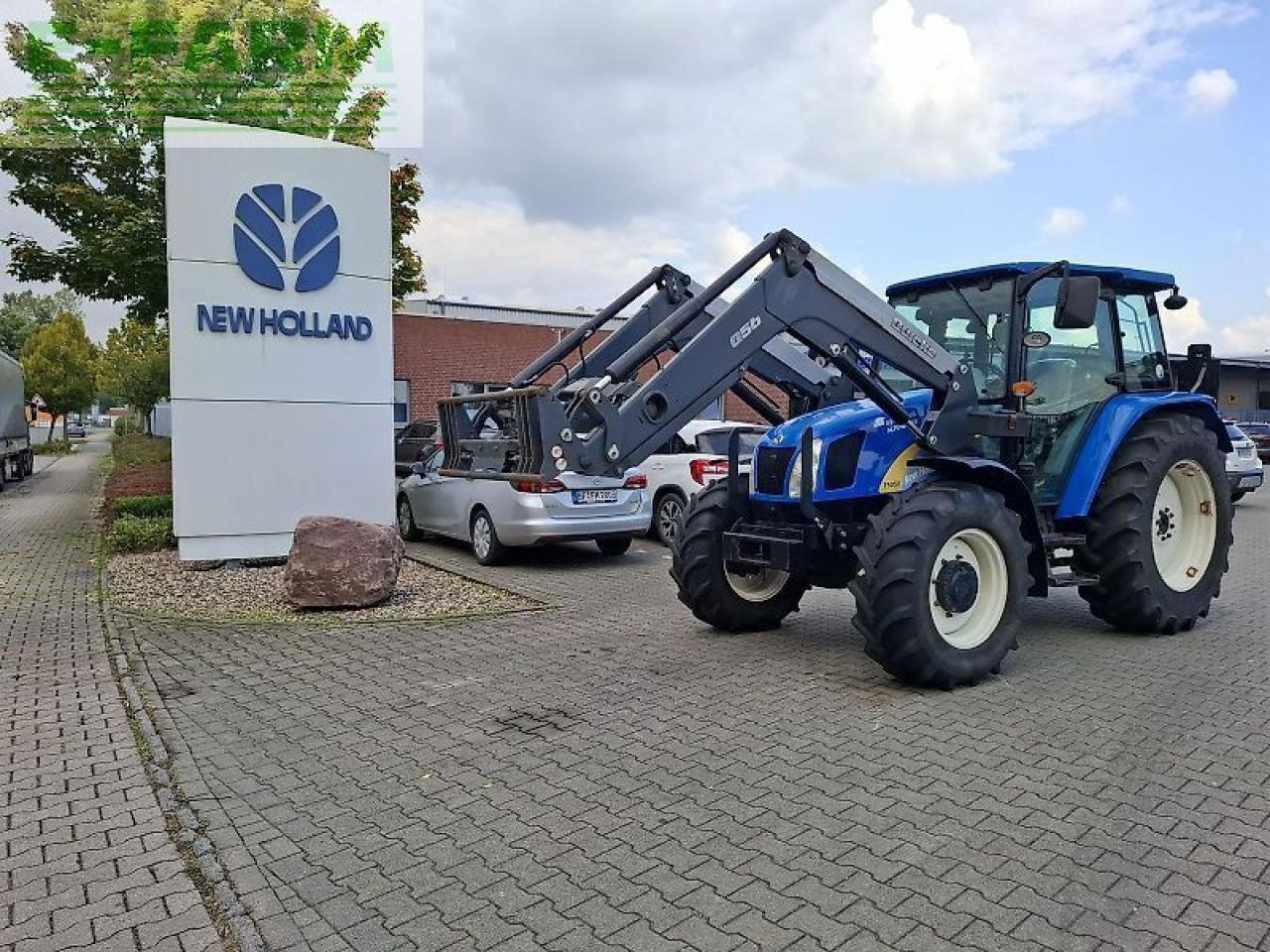 New Holland t5050 - Farm tractor: picture 3 New Holland t5050 - Farm tractor: picture 3