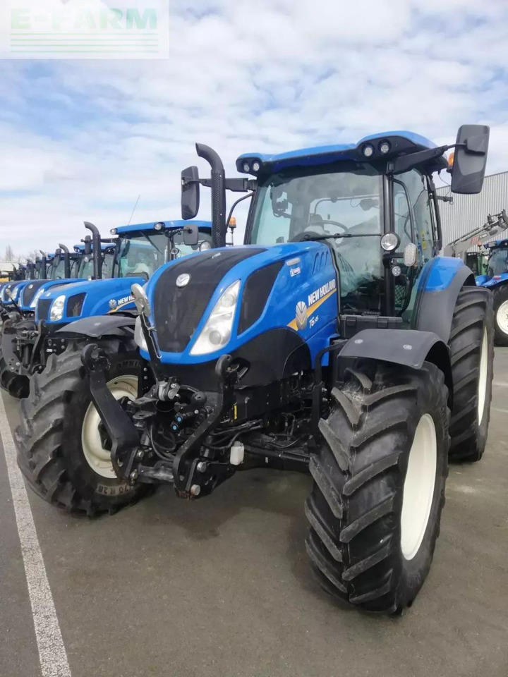 New Holland t6.145 dynamic command - Farm tractor: picture 2 New Holland t6.145 dynamic command - Farm tractor: picture 2