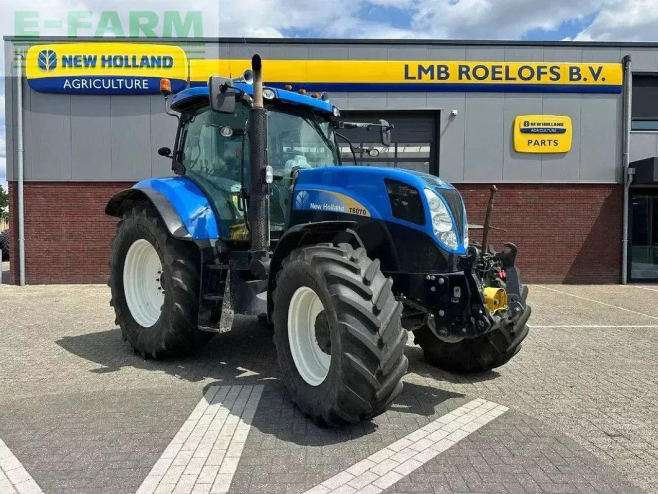 New Holland t6030 rc - Farm tractor: picture 2 New Holland t6030 rc - Farm tractor: picture 2