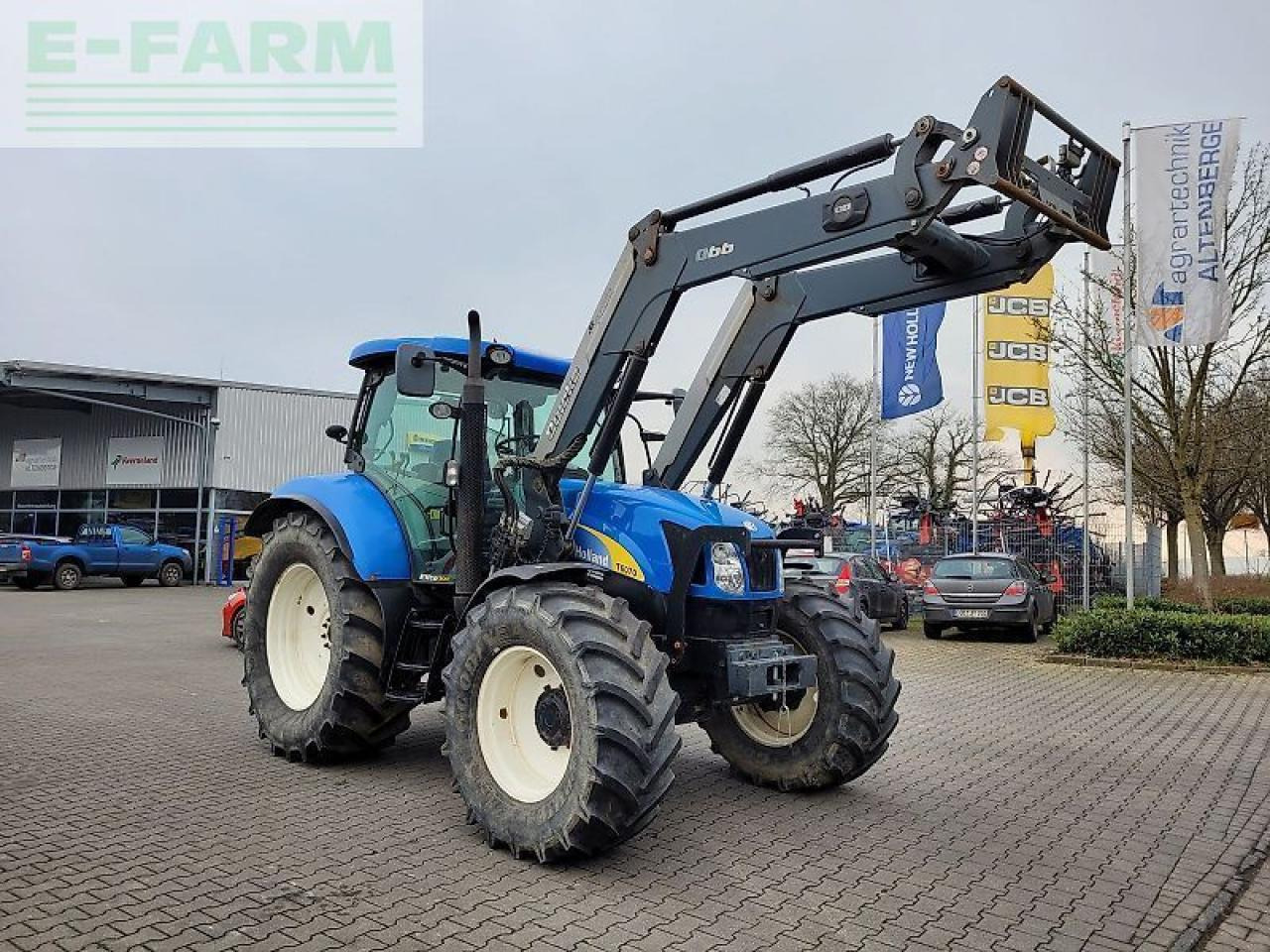 New Holland t6070 elite Elite - Farm tractor: picture 2 New Holland t6070 elite Elite - Farm tractor: picture 2