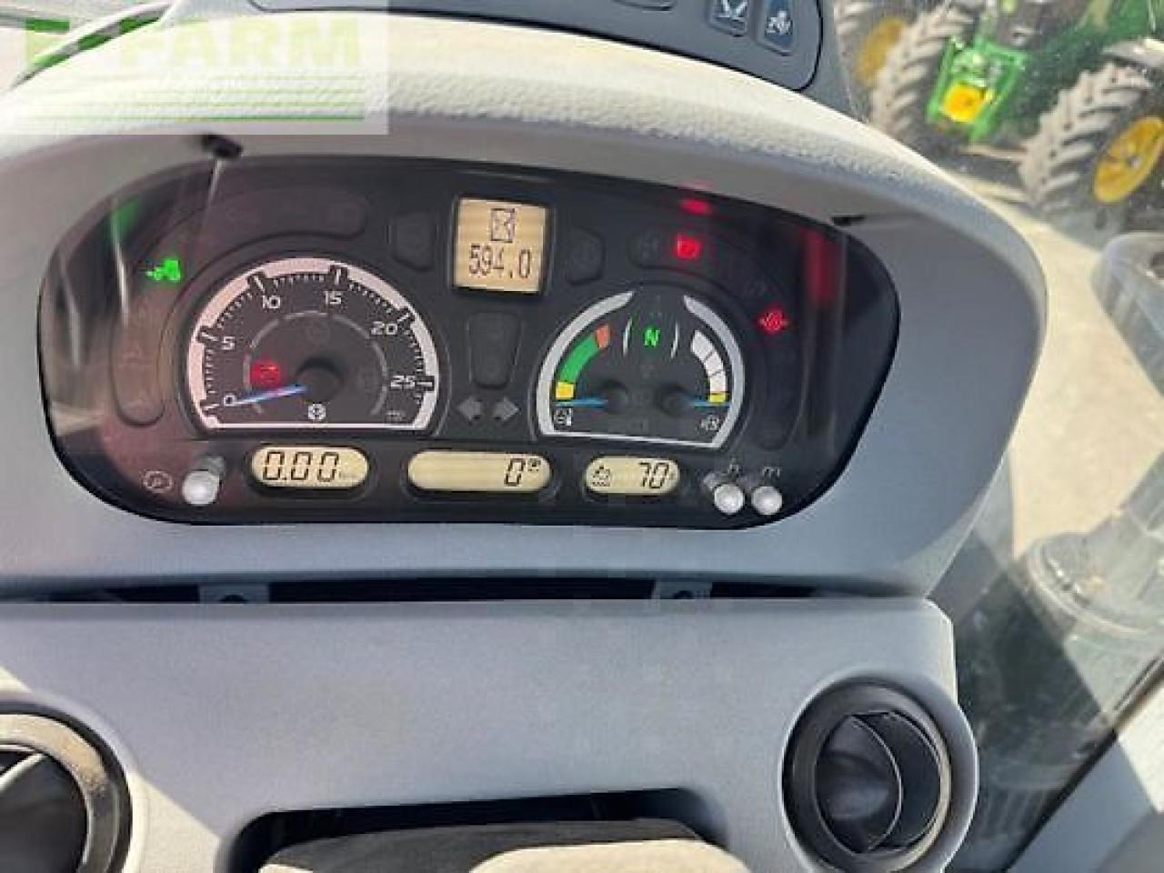 Farm tractor New Holland t7.245 ac: picture 10