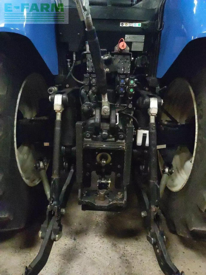 New Holland t7.260 pc sw - Farm tractor: picture 4 New Holland t7.260 pc sw - Farm tractor: picture 4