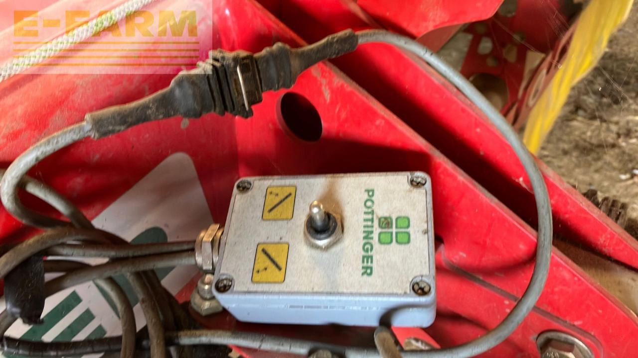 Tedder/ Rake Pöttinger Top 852 C s-line: picture 10