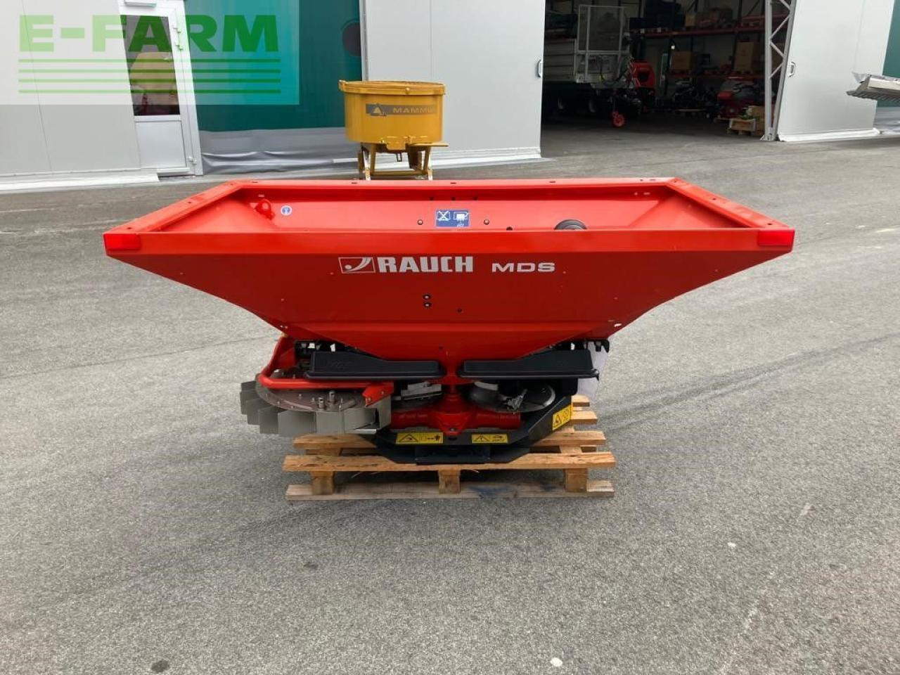 Rauch MDS 18.2 + Qauntron - Fertilizer spreader: picture 4 Rauch MDS 18.2 + Qauntron - Fertilizer spreader: picture 4