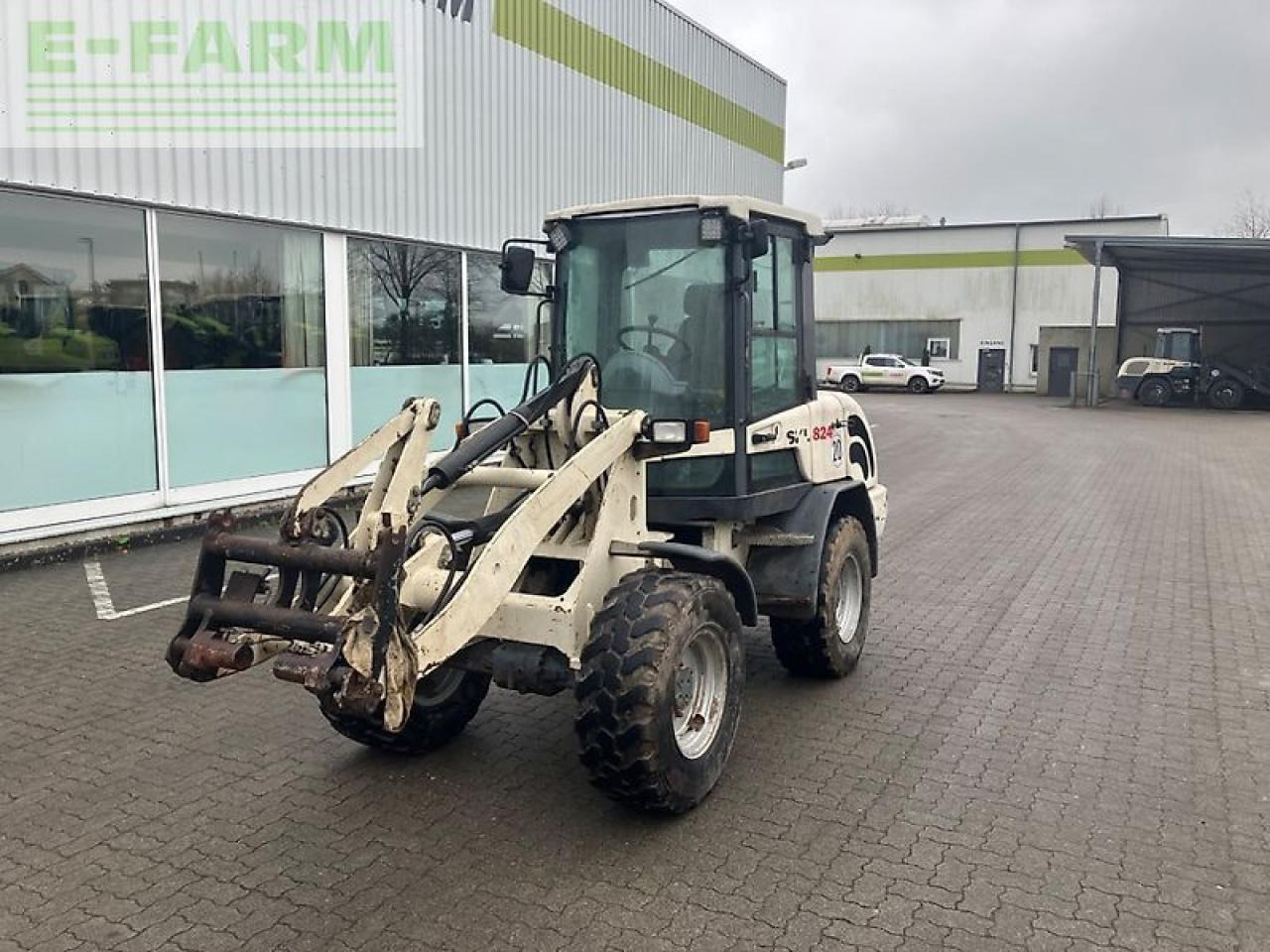 Schaeff skl 824 - Mini excavator: picture 4 Schaeff skl 824 - Mini excavator: picture 4