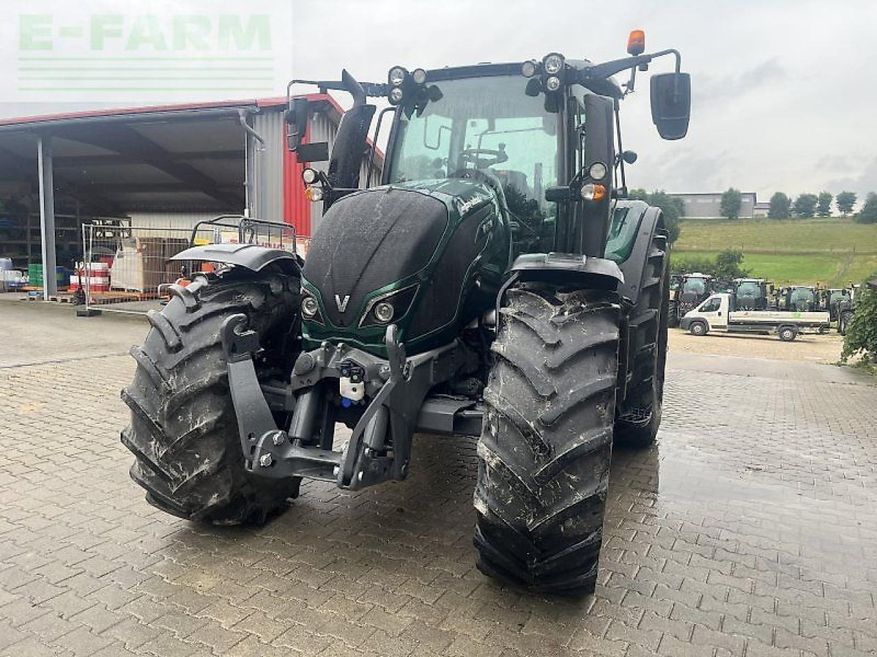 Farm tractor Valtra n 134 aktiv: picture 12