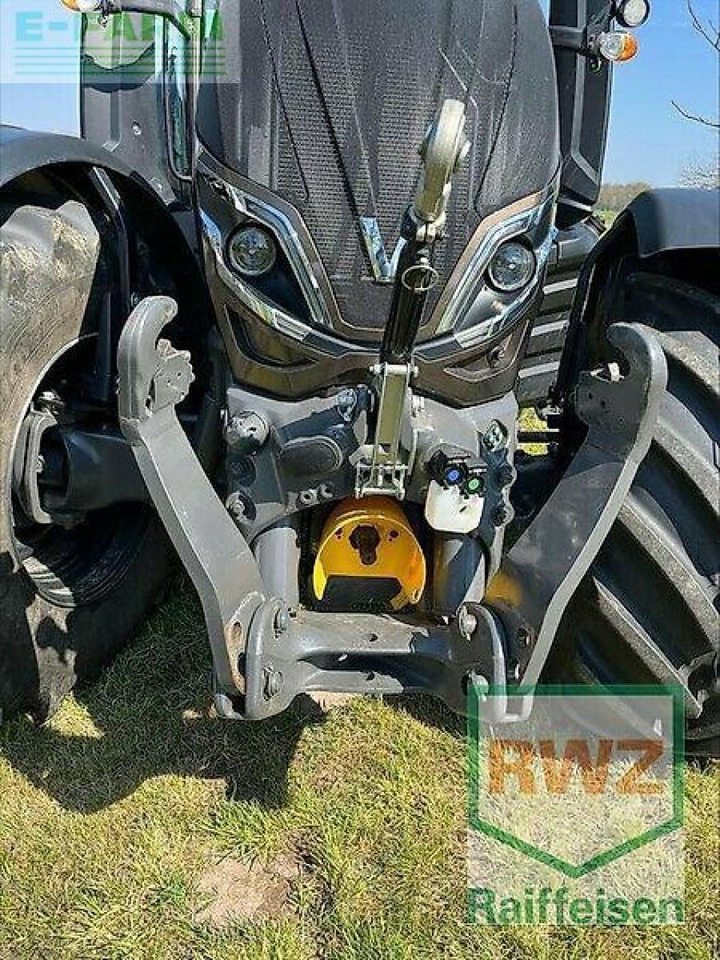 Farm tractor Valtra t195d: picture 13