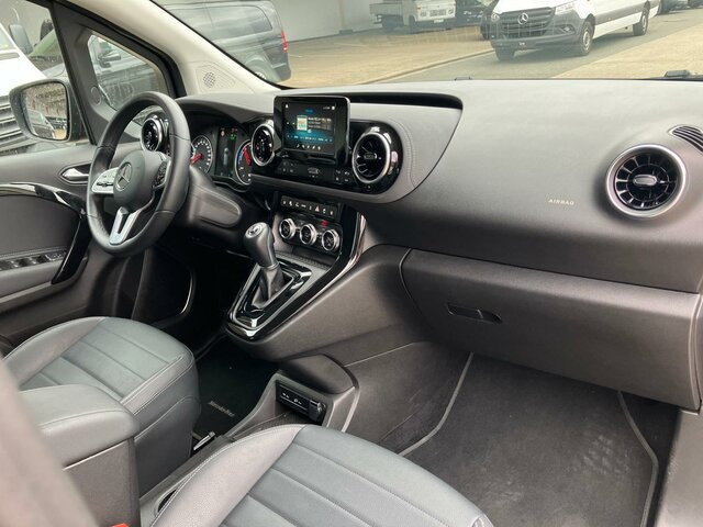MERCEDES-BENZ EQT 200 Power Plus,Navi,LED,Rückfahrkamera - Passenger van, Electric van: picture 4 MERCEDES-BENZ EQT 200 Power Plus,Navi,LED,Rückfahrkamera - Passenger van, Electric van: picture 4