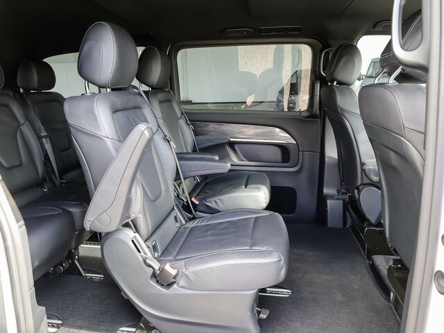 MERCEDES-BENZ EQV 300 Avantgarde Line,lang,7Sitze,2xKlima,LED... - Minibus, Electric bus: picture 5 MERCEDES-BENZ EQV 300 Avantgarde Line,lang,7Sitze,2xKlima,LED... - Minibus, Electric bus: picture 5