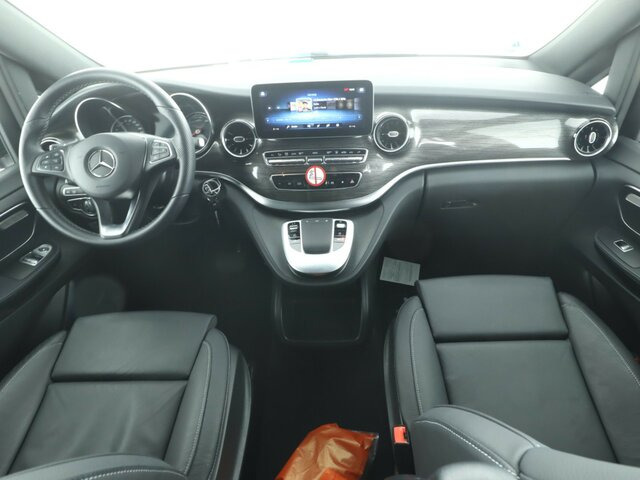 MERCEDES-BENZ EQV 300 Extralang,Avantgarde,8Sitze,2elektr.Tür... - Minibus, Electric bus: picture 2 MERCEDES-BENZ EQV 300 Extralang,Avantgarde,8Sitze,2elektr.Tür... - Minibus, Electric bus: picture 2