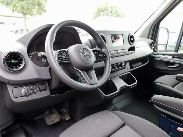MERCEDES-BENZ Sprinter 315 CDI Maxi KombiTourer,8Sitze,Kamera - Minibus, Passenger van: picture 4 MERCEDES-BENZ Sprinter 315 CDI Maxi KombiTourer,8Sitze,Kamera - Minibus, Passenger van: picture 4