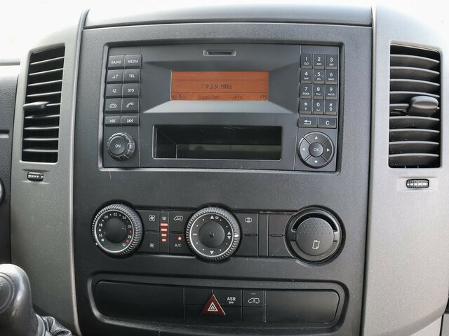 MERCEDES-BENZ Sprinter 316CDI DOKA,Allrad,AHK,Standhzg.... - Curtain side van, Combi van: picture 5 MERCEDES-BENZ Sprinter 316CDI DOKA,Allrad,AHK,Standhzg.... - Curtain side van, Combi van: picture 5