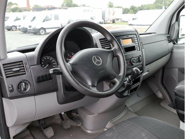 MERCEDES-BENZ Sprinter 316CDI DOKA,Allrad,Klima - Flatbed van, Combi van: picture 4 MERCEDES-BENZ Sprinter 316CDI DOKA,Allrad,Klima - Flatbed van, Combi van: picture 4