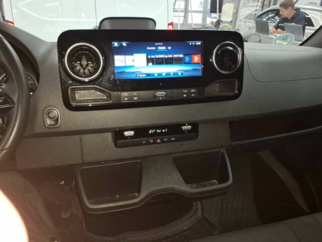 MERCEDES-BENZ Sprinter 317 CDI,3665mm,Automatik,Kamera... - Panel van: picture 3 MERCEDES-BENZ Sprinter 317 CDI,3665mm,Automatik,Kamera... - Panel van: picture 3