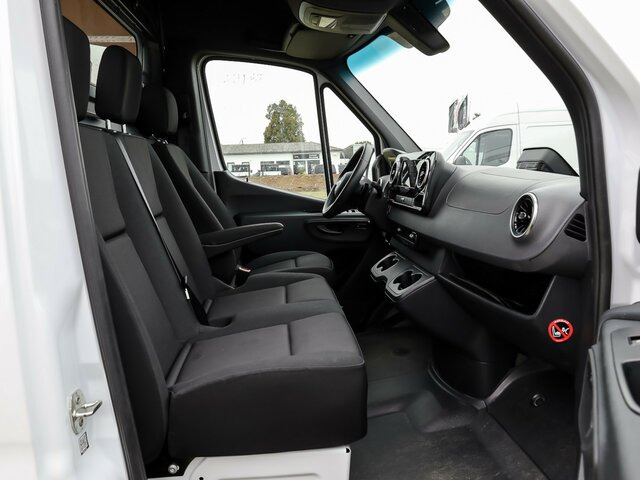 MERCEDES-BENZ Sprinter 317 Maxi,9GTronic,MBUX,Kamera... - Panel van: picture 3 MERCEDES-BENZ Sprinter 317 Maxi,9GTronic,MBUX,Kamera... - Panel van: picture 3