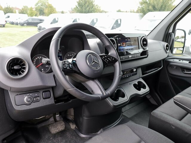 MERCEDES-BENZ Sprinter 317 Maxi,9GTronic,MBUX,Kamera... - Panel van: picture 5 MERCEDES-BENZ Sprinter 317 Maxi,9GTronic,MBUX,Kamera... - Panel van: picture 5