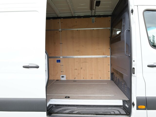 MERCEDES-BENZ Sprinter 317 Maxi,9GTronic,MBUX,Kamera... - Panel van: picture 2 MERCEDES-BENZ Sprinter 317 Maxi,9GTronic,MBUX,Kamera... - Panel van: picture 2