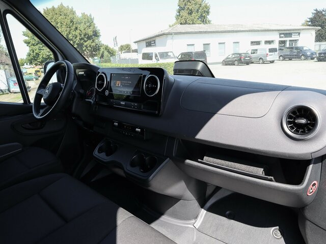 MERCEDES-BENZ Sprinter 317 Maxi,9GTronic,MBUX,Kamera - Panel van: picture 4 MERCEDES-BENZ Sprinter 317 Maxi,9GTronic,MBUX,Kamera - Panel van: picture 4