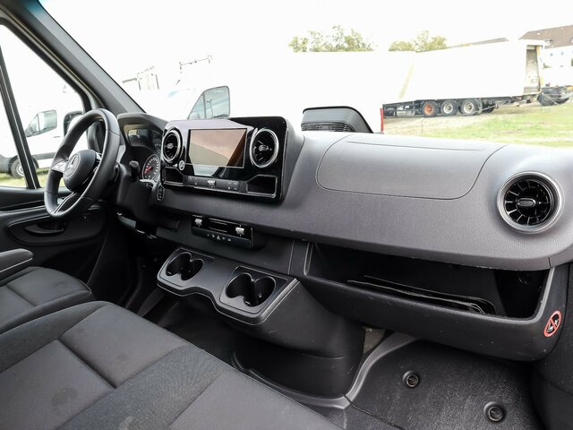 MERCEDES-BENZ Sprinter 317 Maxi,9GTronic,MBUX,Kamera - Panel van: picture 4 MERCEDES-BENZ Sprinter 317 Maxi,9GTronic,MBUX,Kamera - Panel van: picture 4