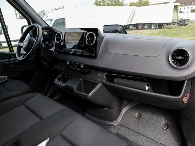 MERCEDES-BENZ Sprinter 317 Maxi,9GTronic,MBUX,Kamera - Panel van: picture 4 MERCEDES-BENZ Sprinter 317 Maxi,9GTronic,MBUX,Kamera - Panel van: picture 4