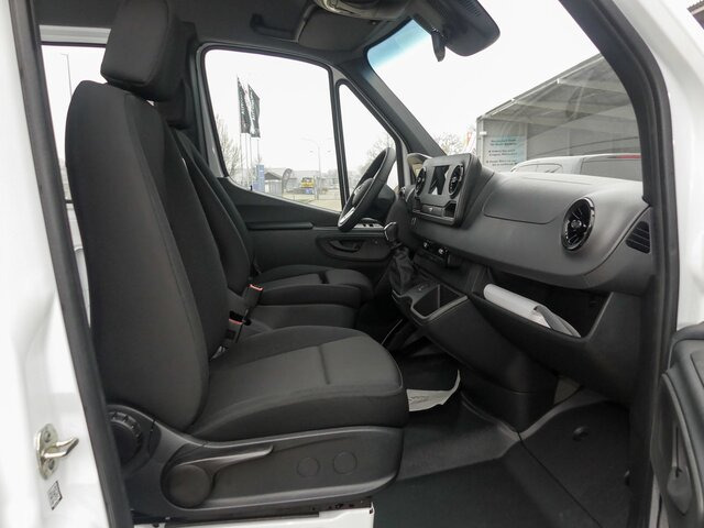 MERCEDES-BENZ Sprinter 417 KA L3 Vollverglast,Dachklima,MBUX - Panel van: picture 3 MERCEDES-BENZ Sprinter 417 KA L3 Vollverglast,Dachklima,MBUX - Panel van: picture 3