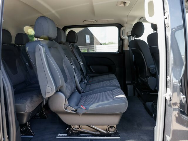 MERCEDES-BENZ V 220 d STYLE kompakt,8Sitzer,Standheizung,AHK - Minibus, Passenger van: picture 2 MERCEDES-BENZ V 220 d STYLE kompakt,8Sitzer,Standheizung,AHK - Minibus, Passenger van: picture 2