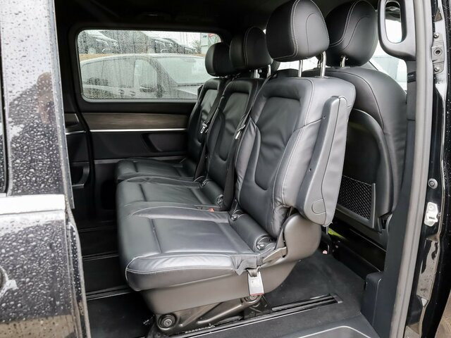 MERCEDES-BENZ V 300 Avantgarde Extralang,2xSchiebetür elektr.... - Passenger van: picture 5 MERCEDES-BENZ V 300 Avantgarde Extralang,2xSchiebetür elektr.... - Passenger van: picture 5