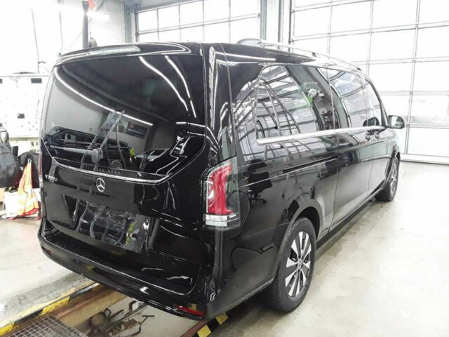 Passenger van MERCEDES-BENZ V 300 Avantgarde Extralang,2xSchiebetür elektr....: picture 14 Passenger van MERCEDES-BENZ V 300 Avantgarde Extralang,2xSchiebetür elektr....: picture 14