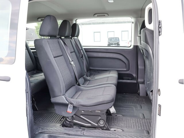 MERCEDES-BENZ Vito 111 TourerPro,lang,8Sitzer,Klima,Standhzg. - Minibus, Passenger van: picture 4 MERCEDES-BENZ Vito 111 TourerPro,lang,8Sitzer,Klima,Standhzg. - Minibus, Passenger van: picture 4