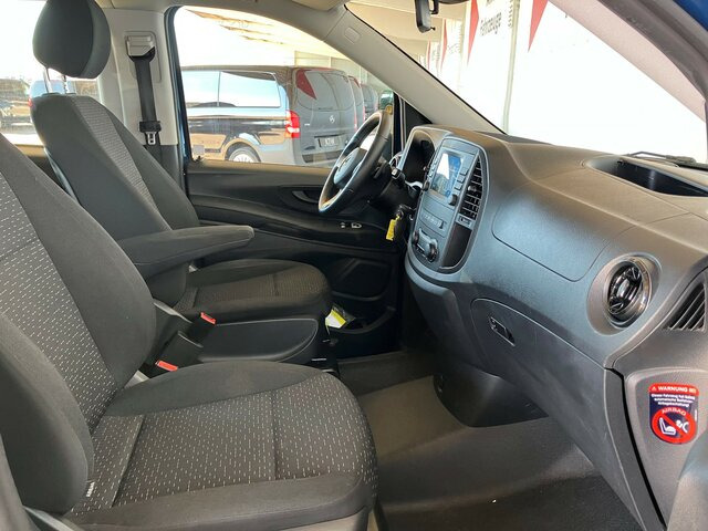 MERCEDES-BENZ Vito 114 TourerPro,Extralang,8Sitzer,Automatik - Minibus, Passenger van: picture 4 MERCEDES-BENZ Vito 114 TourerPro,Extralang,8Sitzer,Automatik - Minibus, Passenger van: picture 4