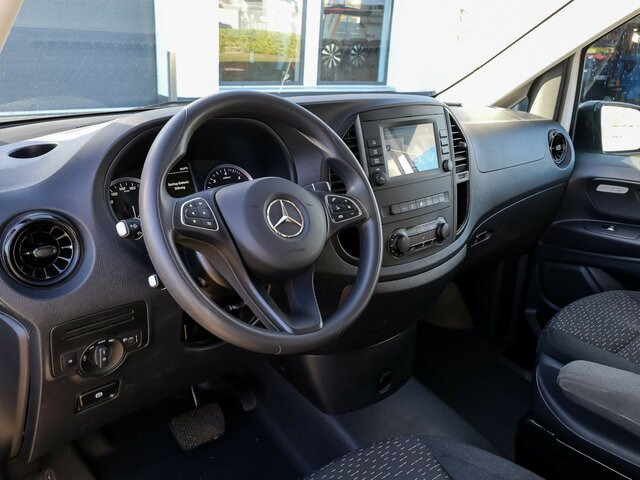 MERCEDES-BENZ Vito 114 TourerPro,lang,Automatik,8Sitze,Kamera... - Minibus, Passenger van: picture 5 MERCEDES-BENZ Vito 114 TourerPro,lang,Automatik,8Sitze,Kamera... - Minibus, Passenger van: picture 5