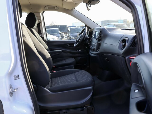MERCEDES-BENZ Vito 114 TourerPro,lang,Automatik,8Sitze,Kamera... - Minibus, Passenger van: picture 3 MERCEDES-BENZ Vito 114 TourerPro,lang,Automatik,8Sitze,Kamera... - Minibus, Passenger van: picture 3