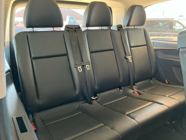 MERCEDES-BENZ Vito 116 TourerPro,lang,Allrad,8Sitze,Automatik... - Minibus, Passenger van: picture 2 MERCEDES-BENZ Vito 116 TourerPro,lang,Allrad,8Sitze,Automatik... - Minibus, Passenger van: picture 2