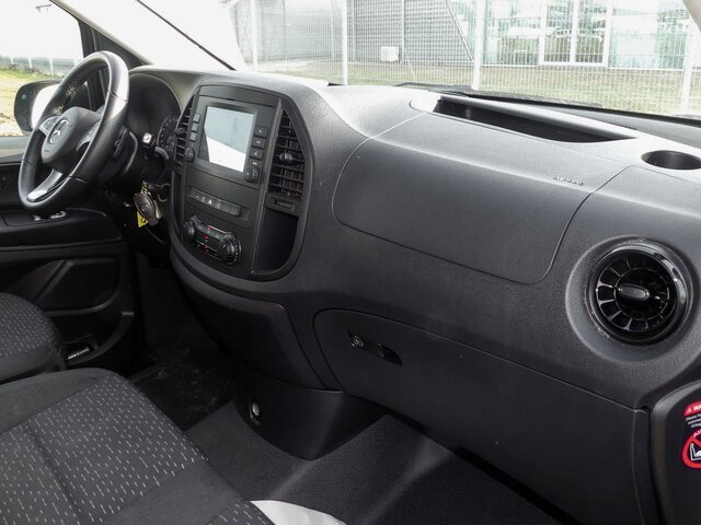 MERCEDES-BENZ Vito 116TourerPro ,Extralang,2xKlima,Kamera,AHK - Passenger van: picture 3 MERCEDES-BENZ Vito 116TourerPro ,Extralang,2xKlima,Kamera,AHK - Passenger van: picture 3