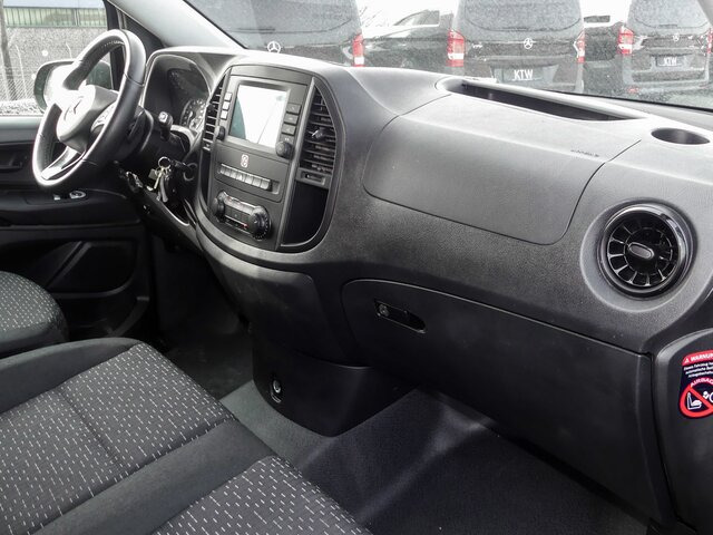 MERCEDES-BENZ Vito 116TourerPro ,Extralang,2xKlima,Kamera,AHK - Minibus, Passenger van: picture 4 MERCEDES-BENZ Vito 116TourerPro ,Extralang,2xKlima,Kamera,AHK - Minibus, Passenger van: picture 4