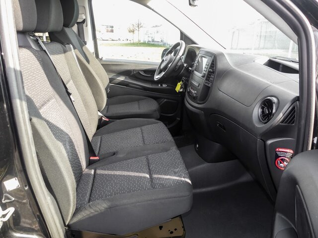 MERCEDES-BENZ Vito 116TourerPro ,Extralang,2xKlima,Kamera,AHK - Minibus, Passenger van: picture 3 MERCEDES-BENZ Vito 116TourerPro ,Extralang,2xKlima,Kamera,AHK - Minibus, Passenger van: picture 3