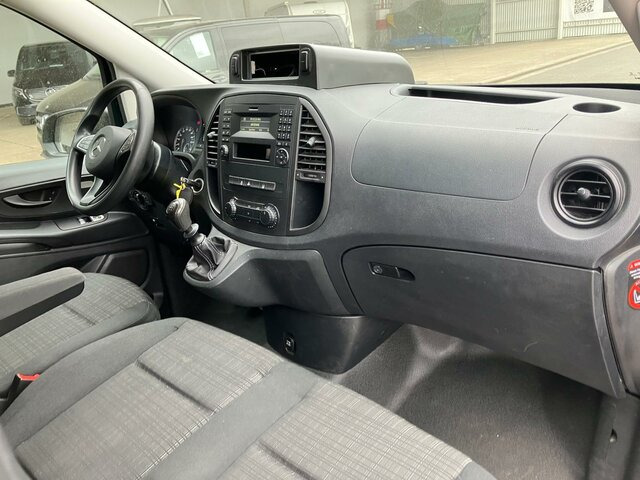 MERCEDES-BENZ Vito114 Mixto Extralang,Klima,Tempomat,Standhzg - Minibus, Passenger van: picture 4 MERCEDES-BENZ Vito114 Mixto Extralang,Klima,Tempomat,Standhzg - Minibus, Passenger van: picture 4