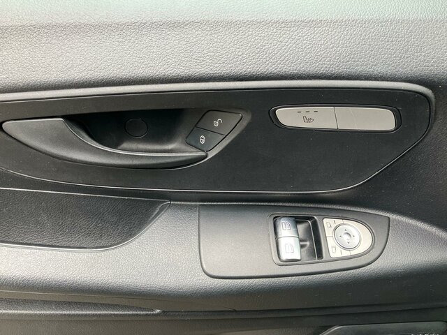 MERCEDES-BENZ Vito114 Mixto Extralang,Klima,Tempomat,Standhzg - Small van: picture 5 MERCEDES-BENZ Vito114 Mixto Extralang,Klima,Tempomat,Standhzg - Small van: picture 5