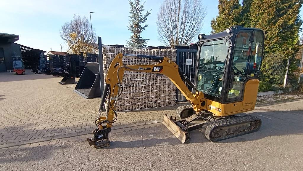 CAT 301.8 Powertilt (hydr. Schnellwechsler MS01) Klima - Mini excavator: picture 1 CAT 301.8 Powertilt (hydr. Schnellwechsler MS01) Klima - Mini excavator: picture 1