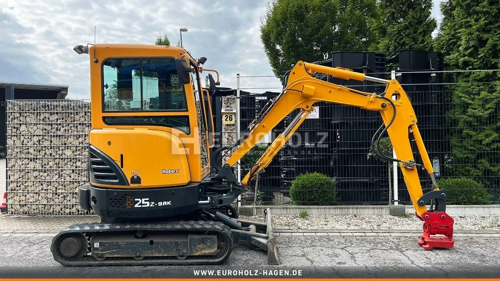 Hyundai Minibagger Robex 25 Z 9AK Powertilt Schnellw. MS03 - Mini excavator: picture 2 Hyundai Minibagger Robex 25 Z 9AK Powertilt Schnellw. MS03 - Mini excavator: picture 2