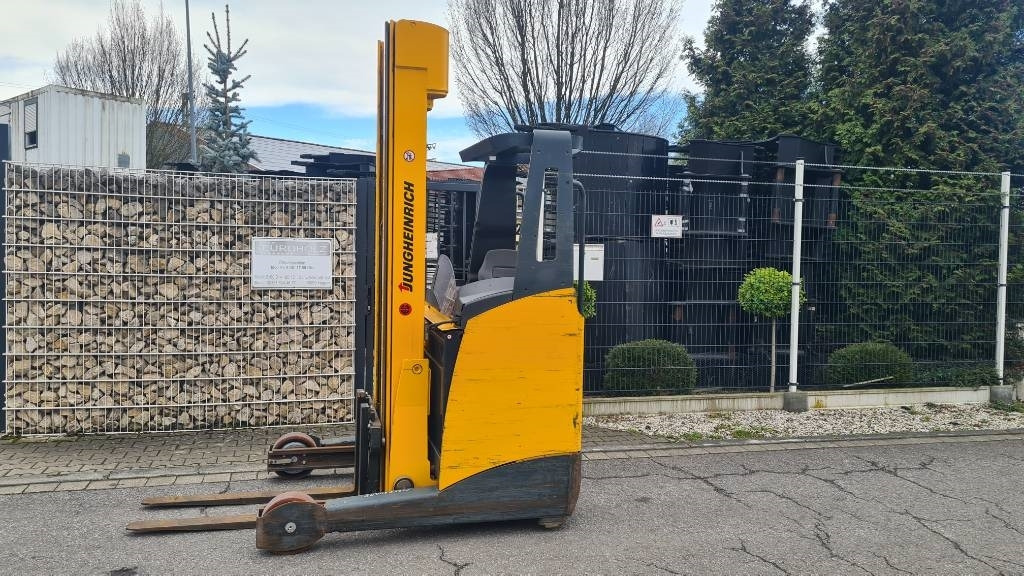 Jungheinrich ETV 216, Triplex, 6,9 m Hubhöhe, Hubkraft 1.600 kg - Reach truck: picture 2 Jungheinrich ETV 216, Triplex, 6,9 m Hubhöhe, Hubkraft 1.600 kg - Reach truck: picture 2